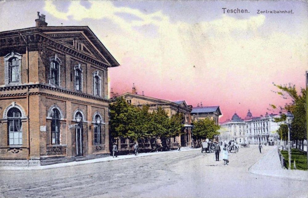 Tram approaching the railway station in Teschen